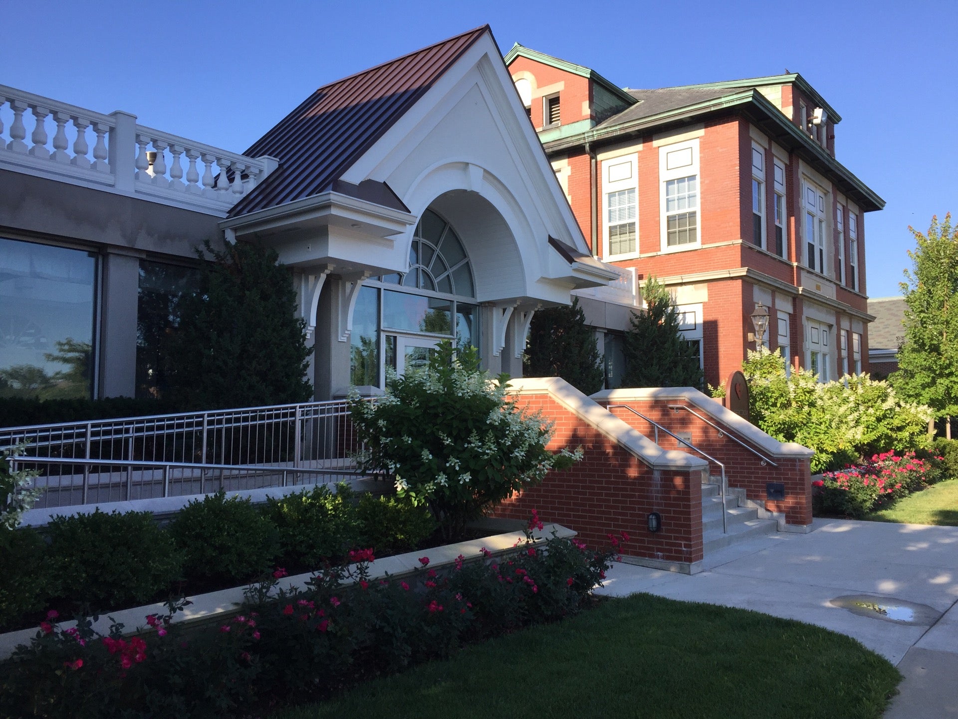 Misericordia Home, 6300 N Ridge Ave, Chicago, IL, Restaurants MapQuest