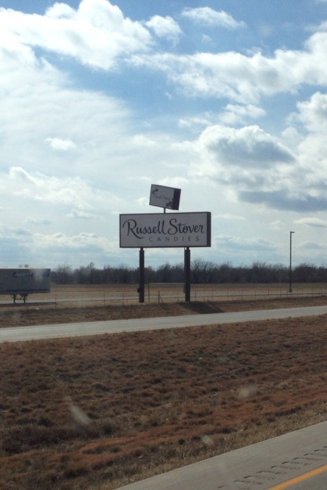 Russell Stover's Chocolate Factory and Shop, Abilene, KS, Candy Stores
