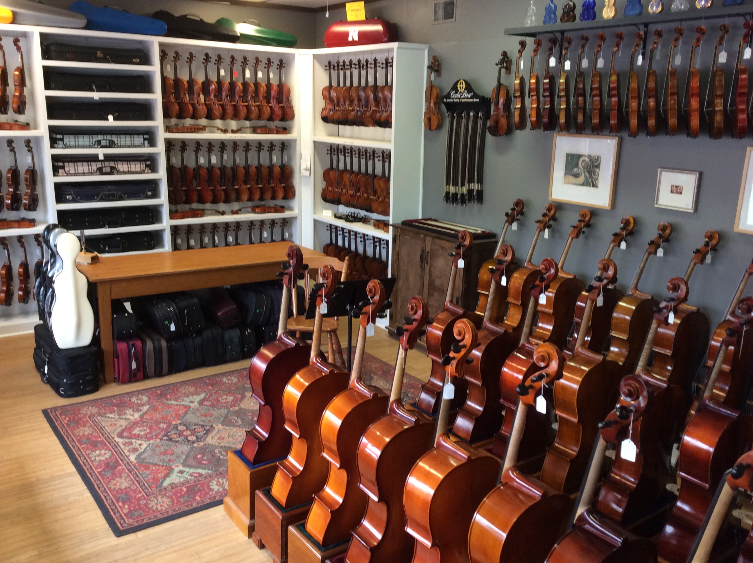 Postimpressionisme celle Hals The Violin Shop in Lincoln, 1641 S 17th St, Lincoln, NE, Gifts Specialty -  MapQuest