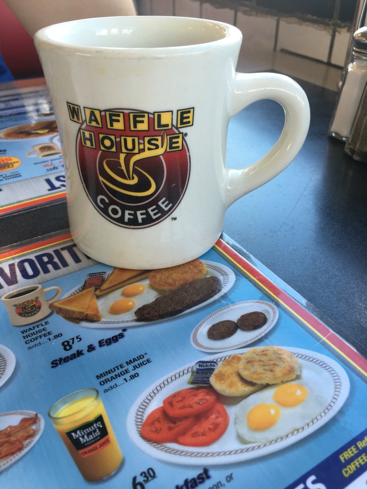 Waffle House Coffee Tea Mug Cup Diner Restaurant Advertisement ~ Tuxton