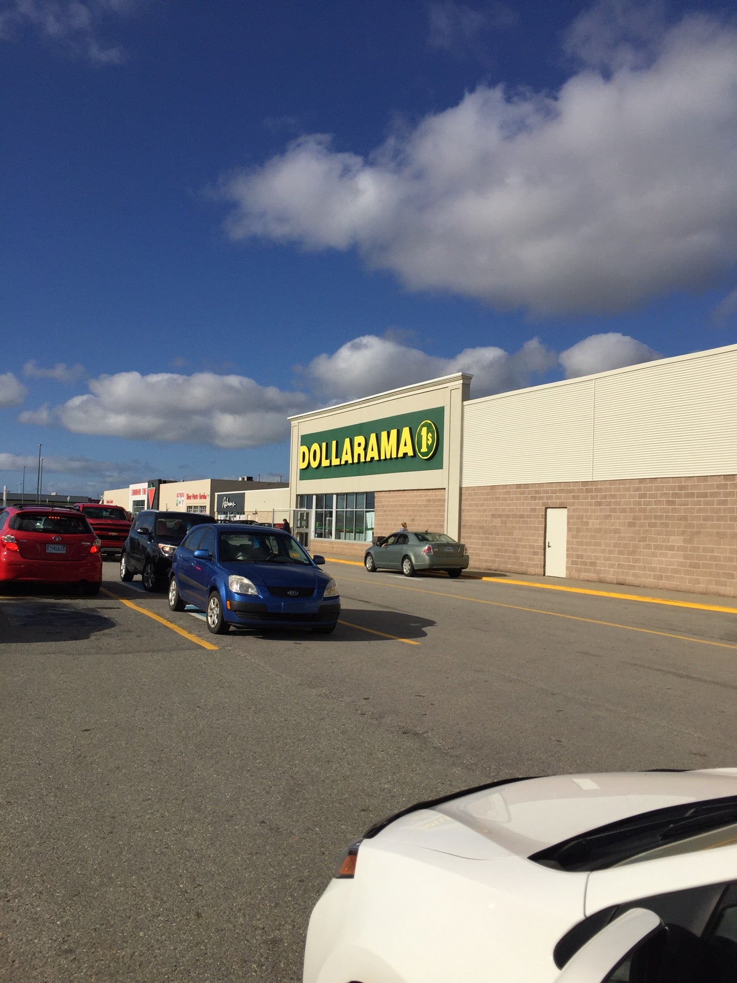 Dollarama, 130 Starrs Rd, Yarmouth, NS - MapQuest