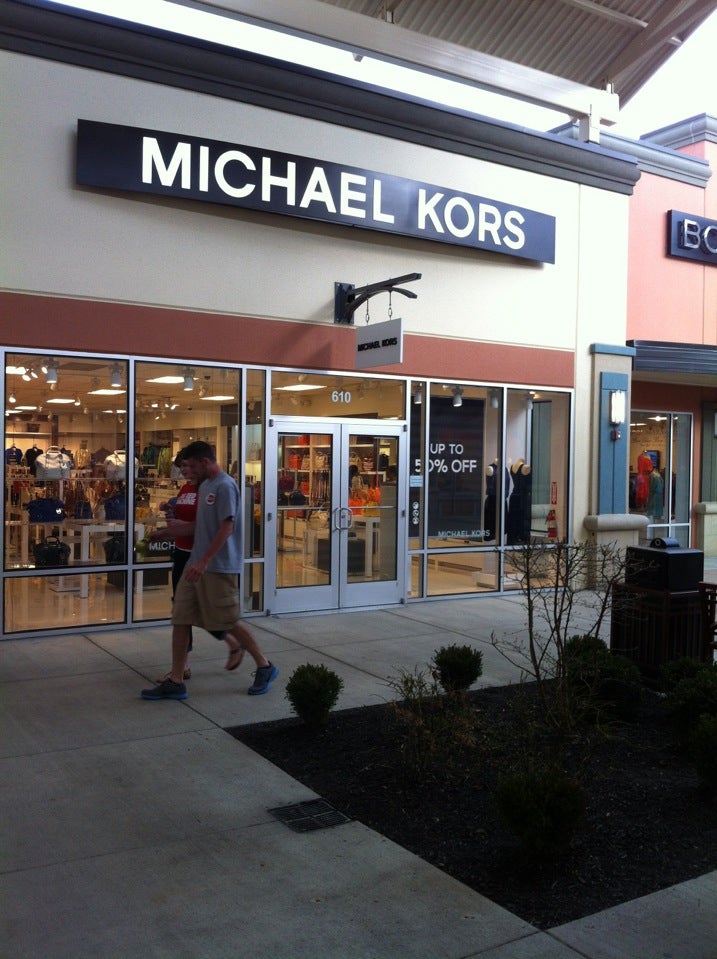 Michael Kors Outlet, 610 Premium Outlets Dr, Suite 610, Monroe, OH,  Accessories Fashion - MapQuest