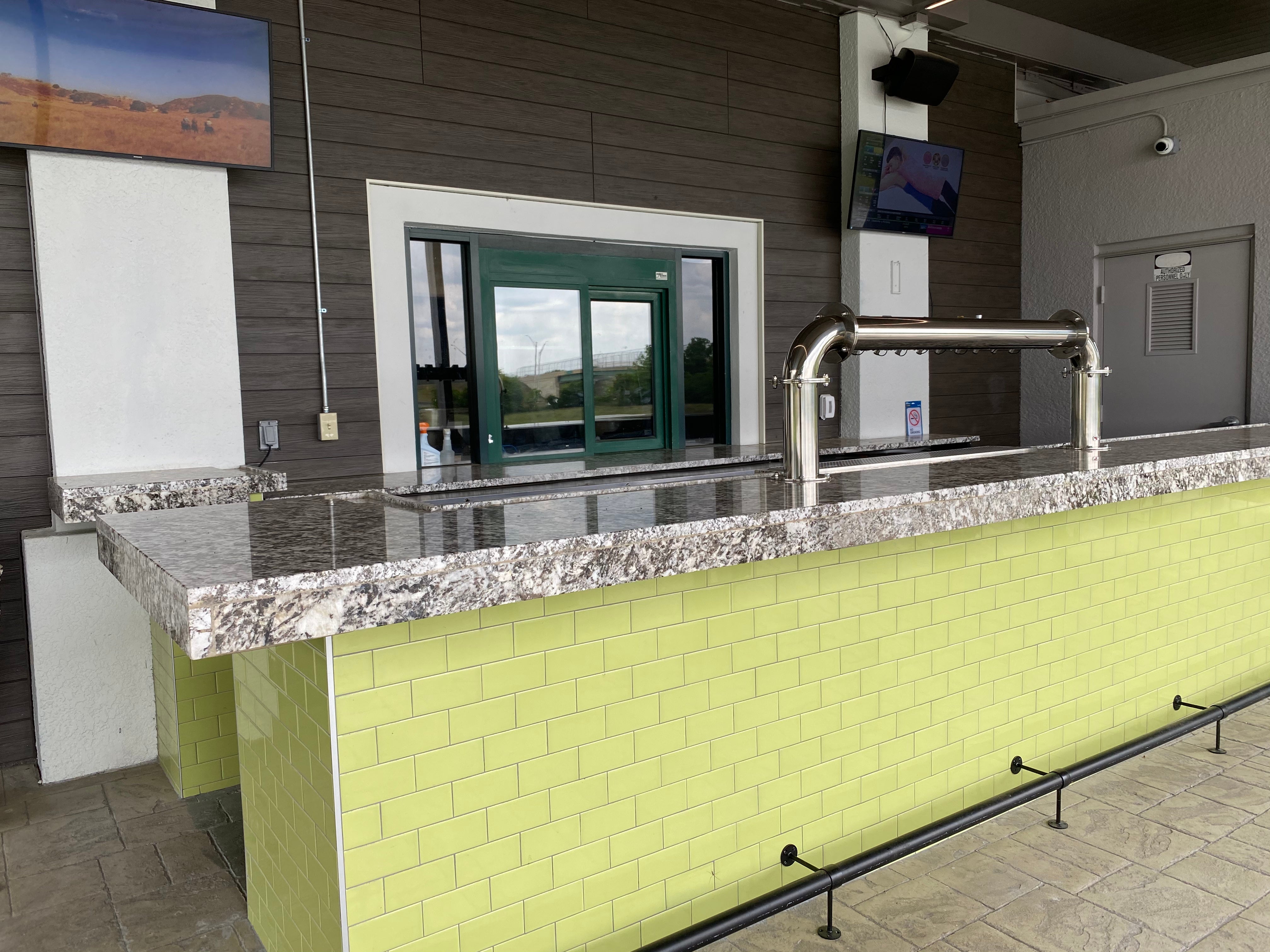 The Keg Social, 12850 Waterford Lakes Pkwy, Orlando, FL, Tourist