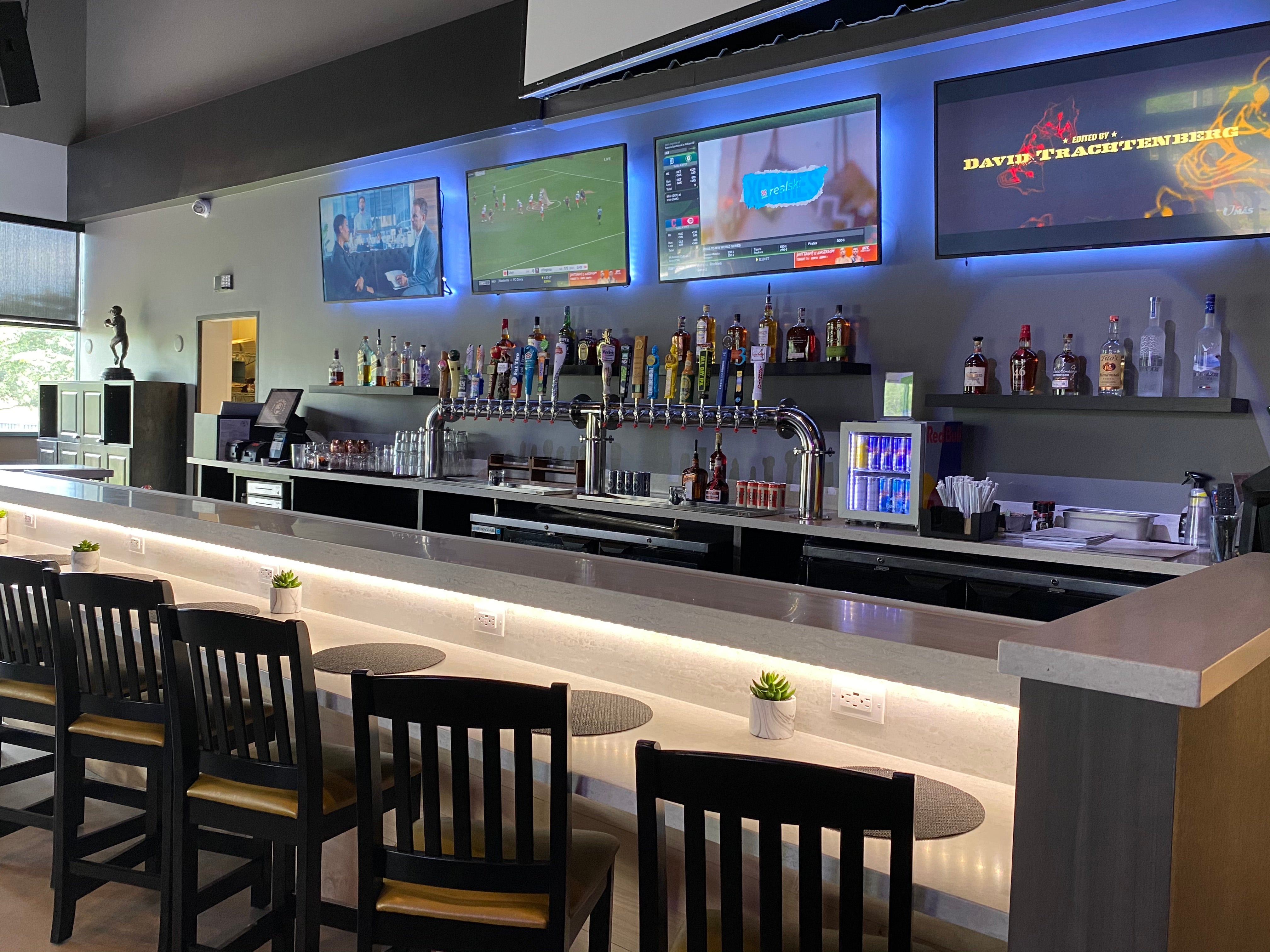The Keg Social, 12850 Waterford Lakes Pkwy, Orlando, FL, Tourist