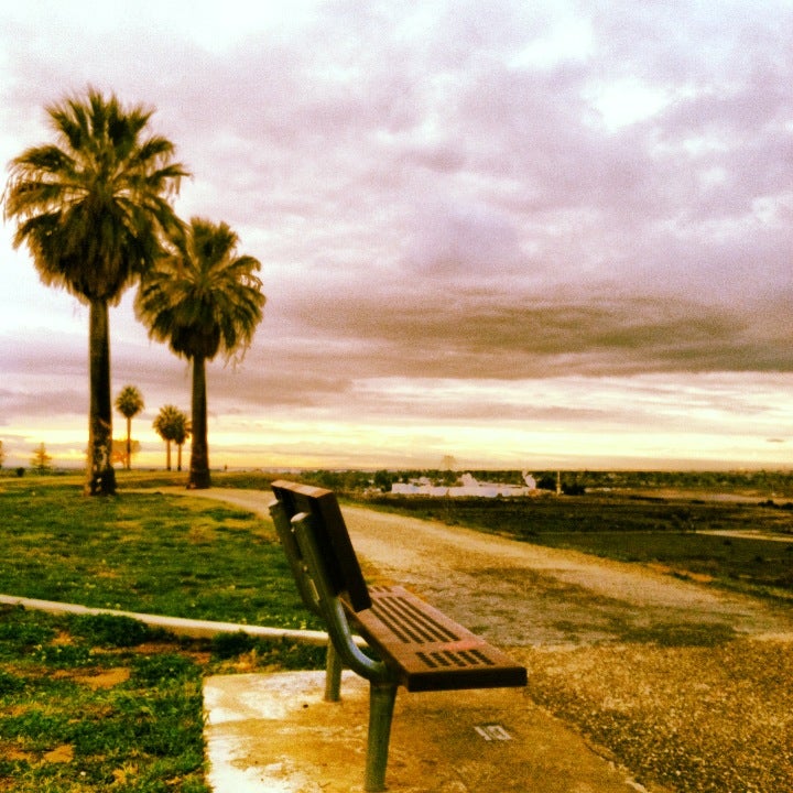 The Bluffs, 1024 Panorama Dr, Bakersfield, CA MapQuest