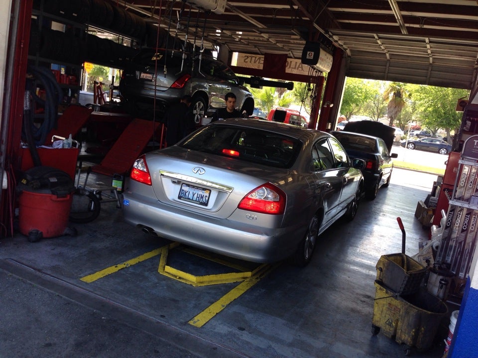 Speedee Oil Change & Auto Service, 7920 Monterey St, Gilroy, CA, Auto