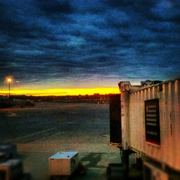 Greater Rochester International Airport Parking, 1200 Brooks Ave