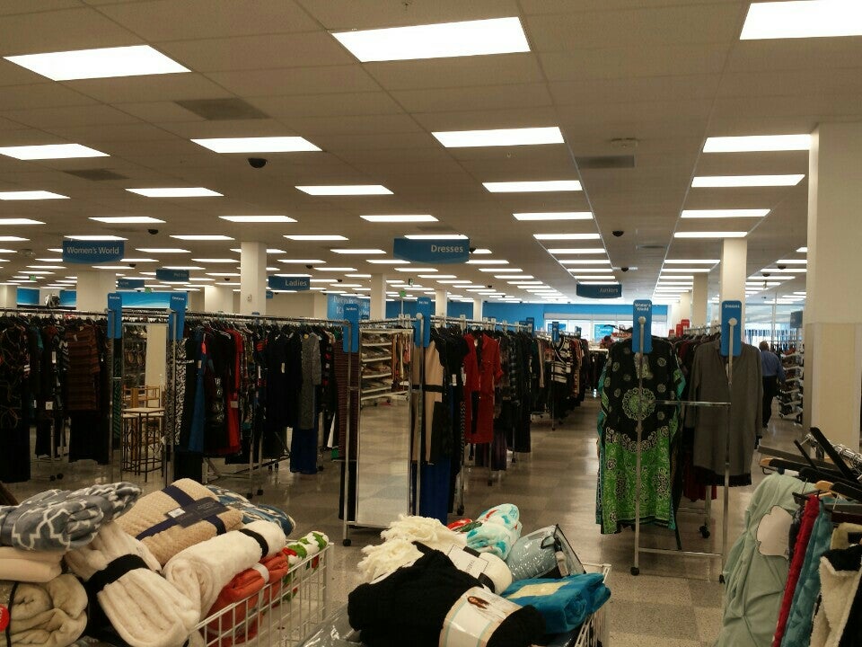 ROSS DRESS FOR LESS - 16 Photos & 30 Reviews - 1600 Benning Rd NE