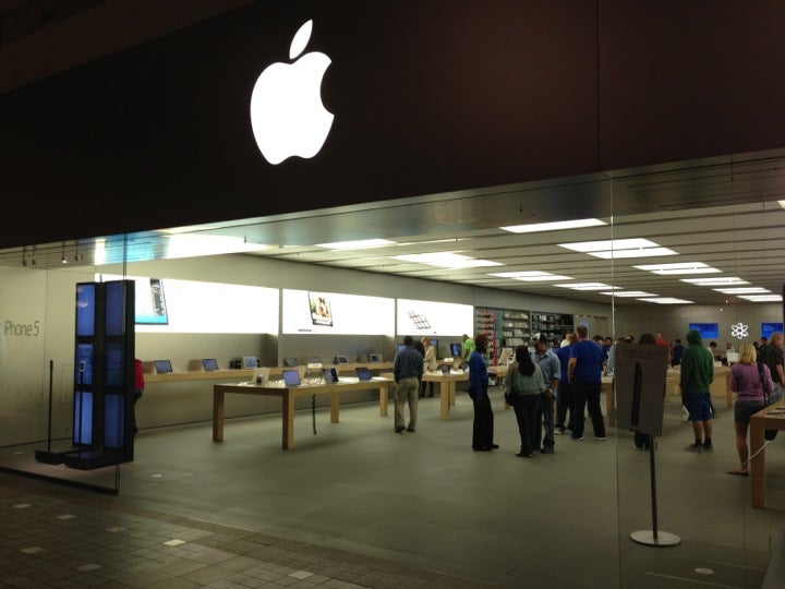 AAPL Apple Mall Store US-GA-Atlanta Lenox Square 3393 Peachtree Road