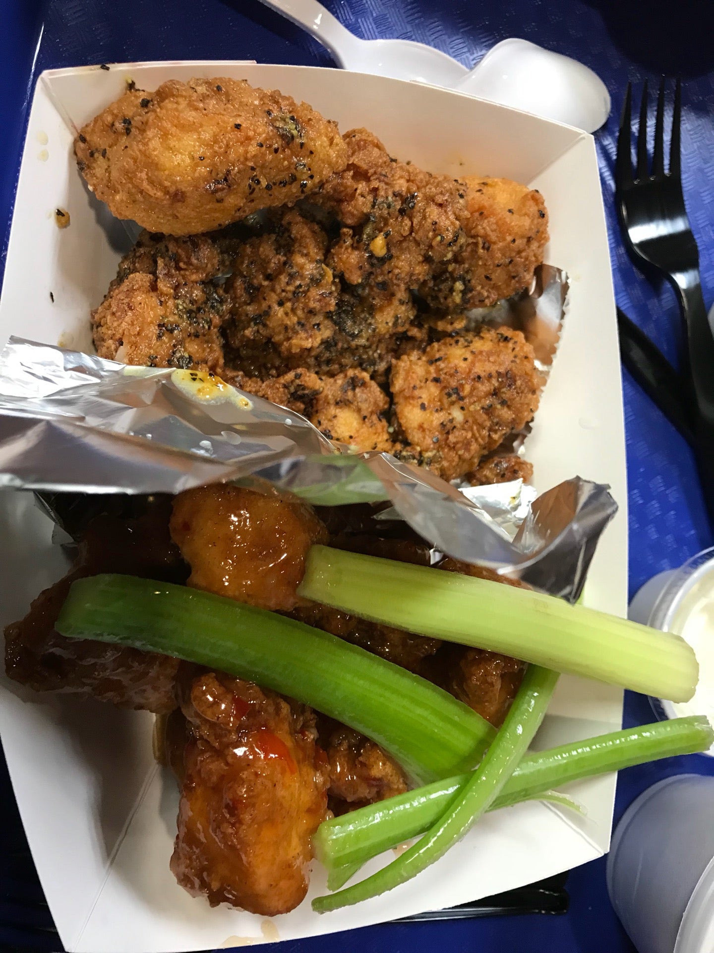 Voodoo Wing Co., 6728 W Cheyenne Ave, Las Vegas, NV, Eating places