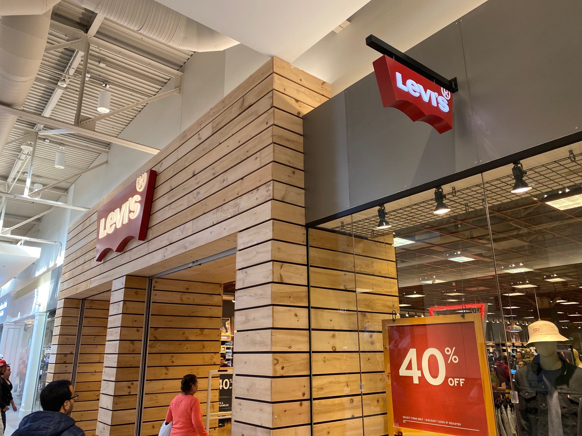 levi's store great mall