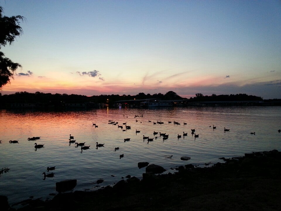 Percy Priest Lake Hurricane Creek Boat Ramp, 499 Lake Forest Dr, La