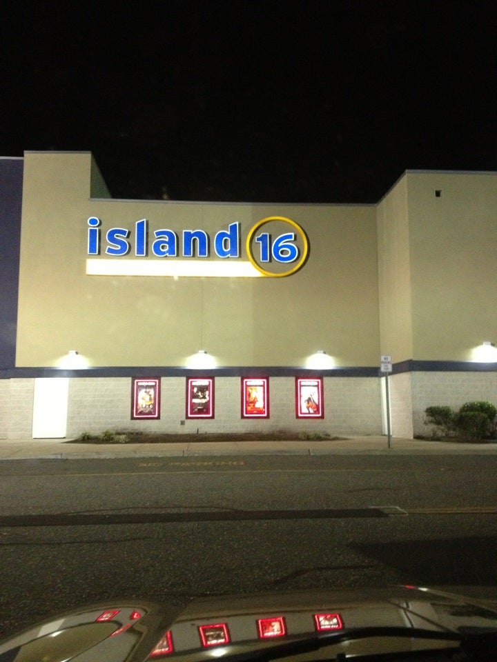 Island 16 Cinema de Lux, 185 Morris Ave, Holtsville, NY, Movie Theatres