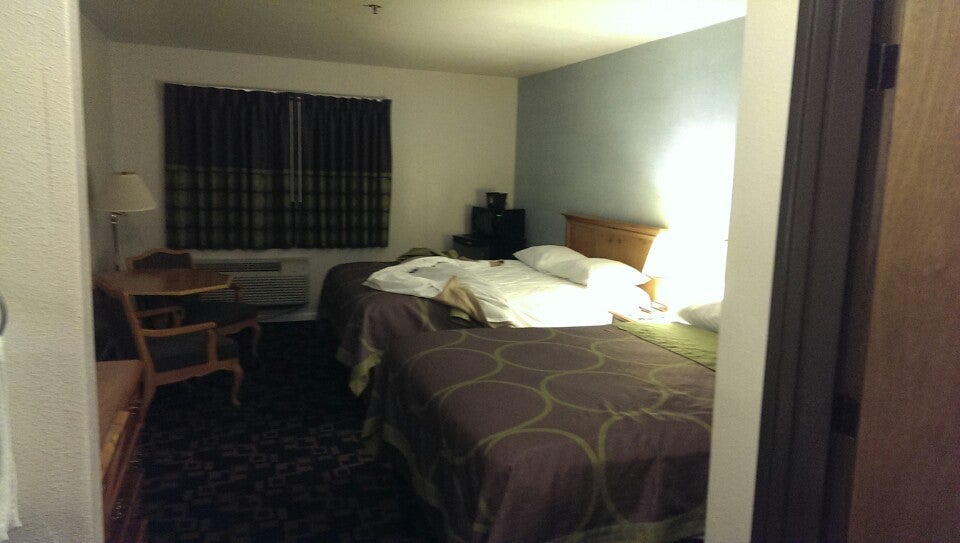 Super 8 By Wyndham Springfield/Eugene, 3315 Gateway St, Springfield, OR