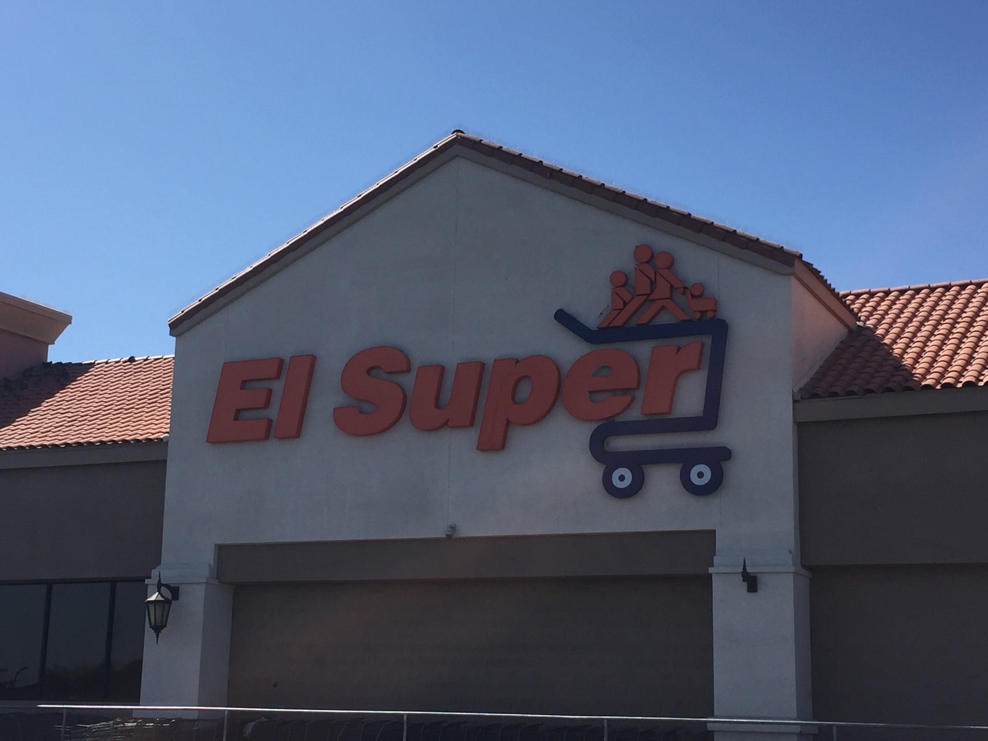 El Super Opens its Fourth Supermarket in Las Vegas - Abasto