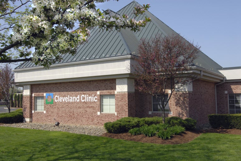 Cleveland Clinic Dermatology and Plastic Surgery Institute, 450 Avon