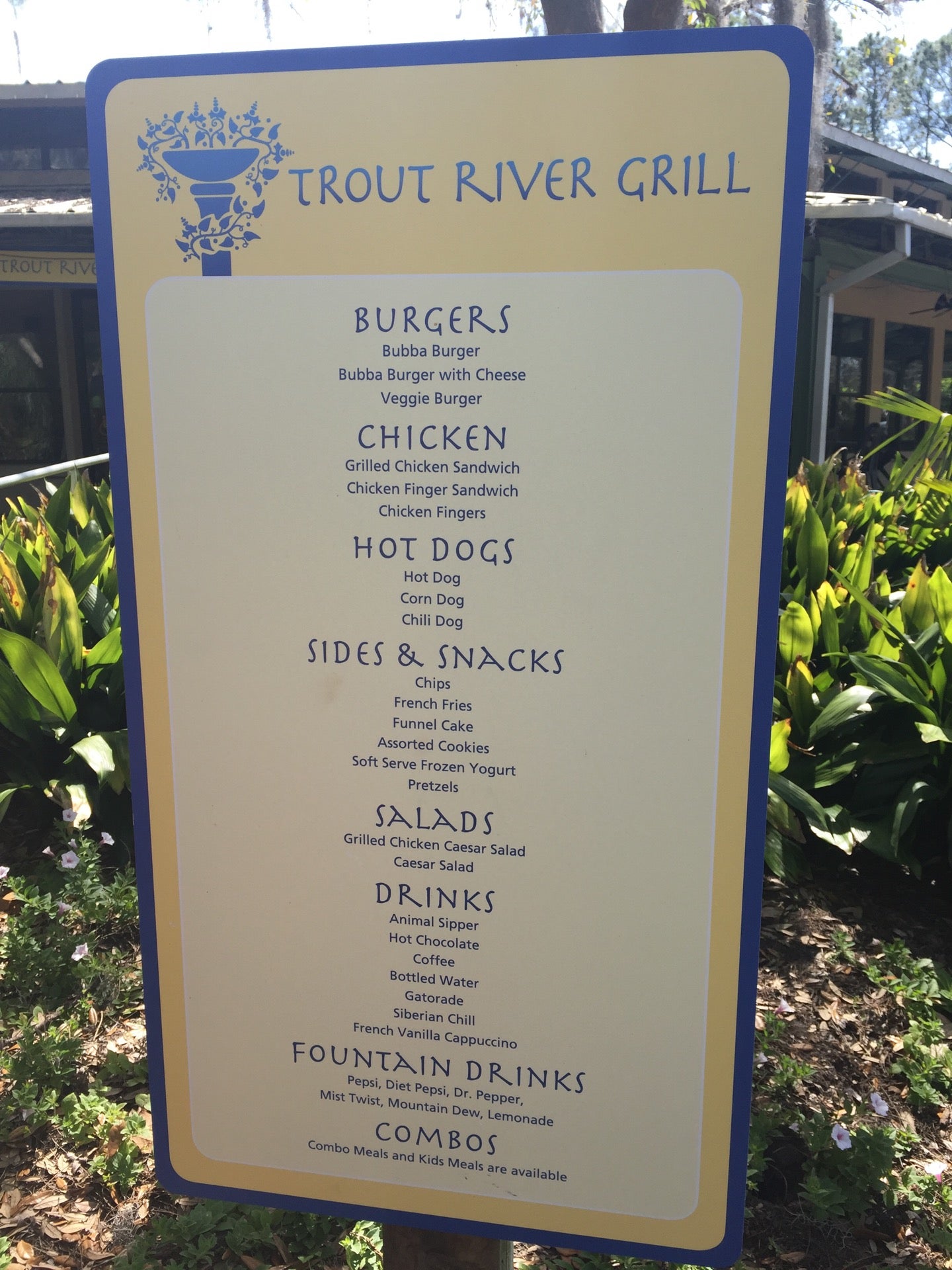 Jacksonville Zoo Trout River Grill, ZOO Rd, Jacksonville, FL, Eating