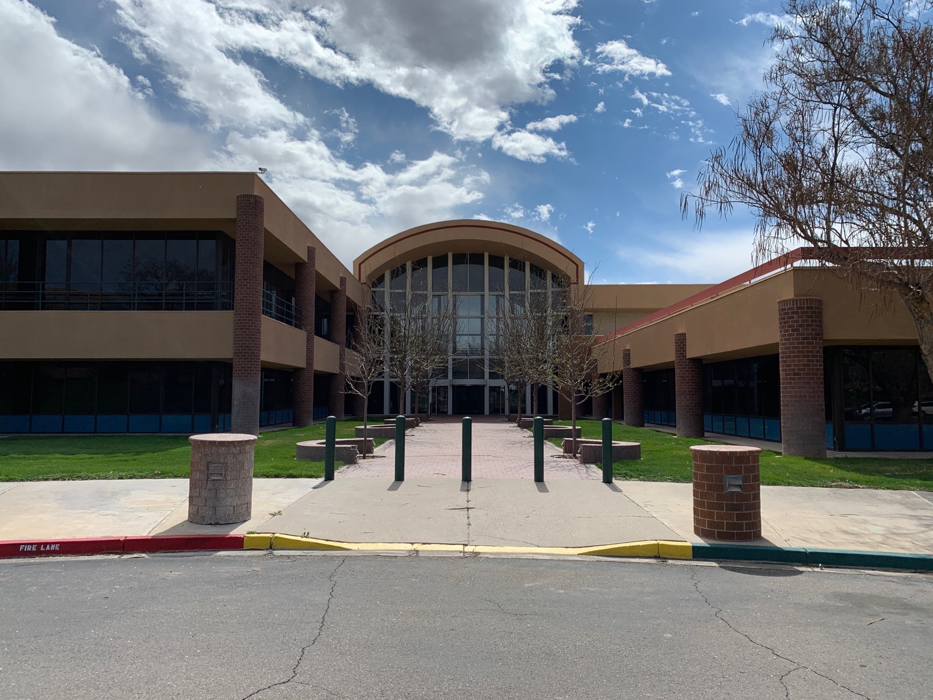 Albuquerque Journal, 7777 Jefferson St NE, Albuquerque, NM, Business  Services - MapQuest