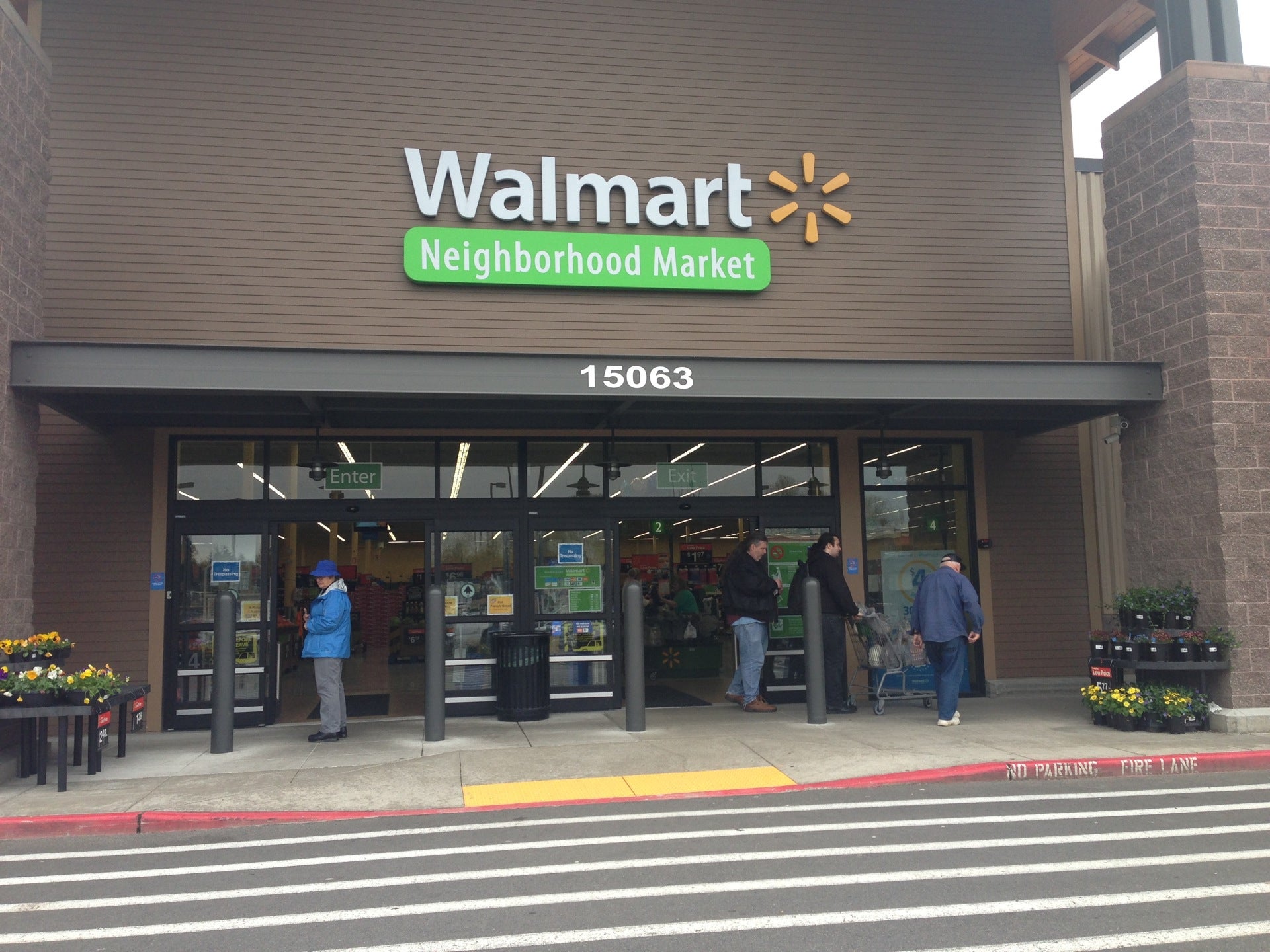 Shopping at Walmart Neighborhood Market on Curry Ford Road in