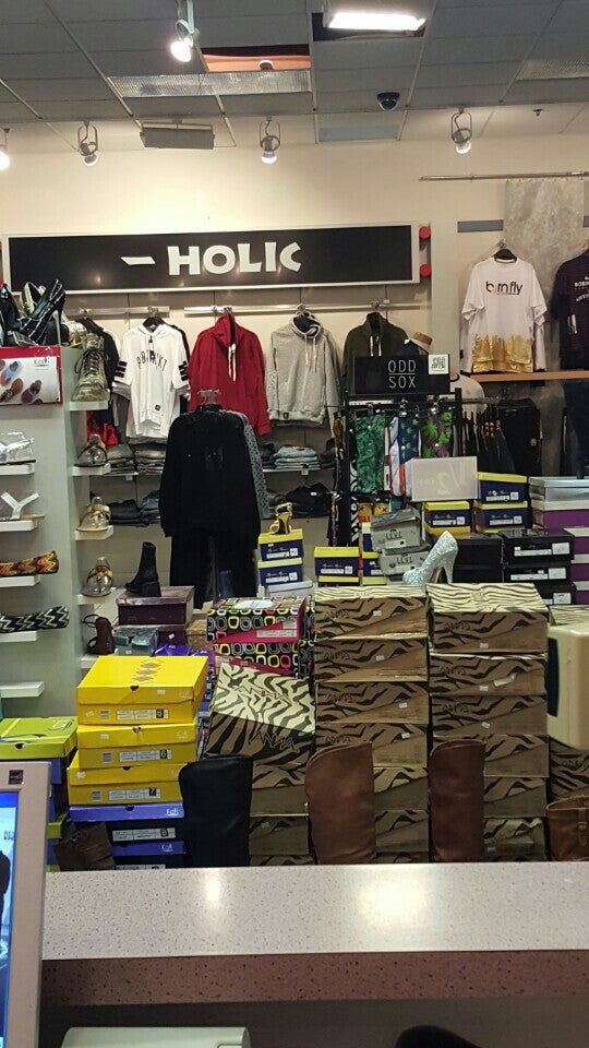 Legends Military Circle Mall 880 N Military Hwy Ste 1027 Norfolk VA