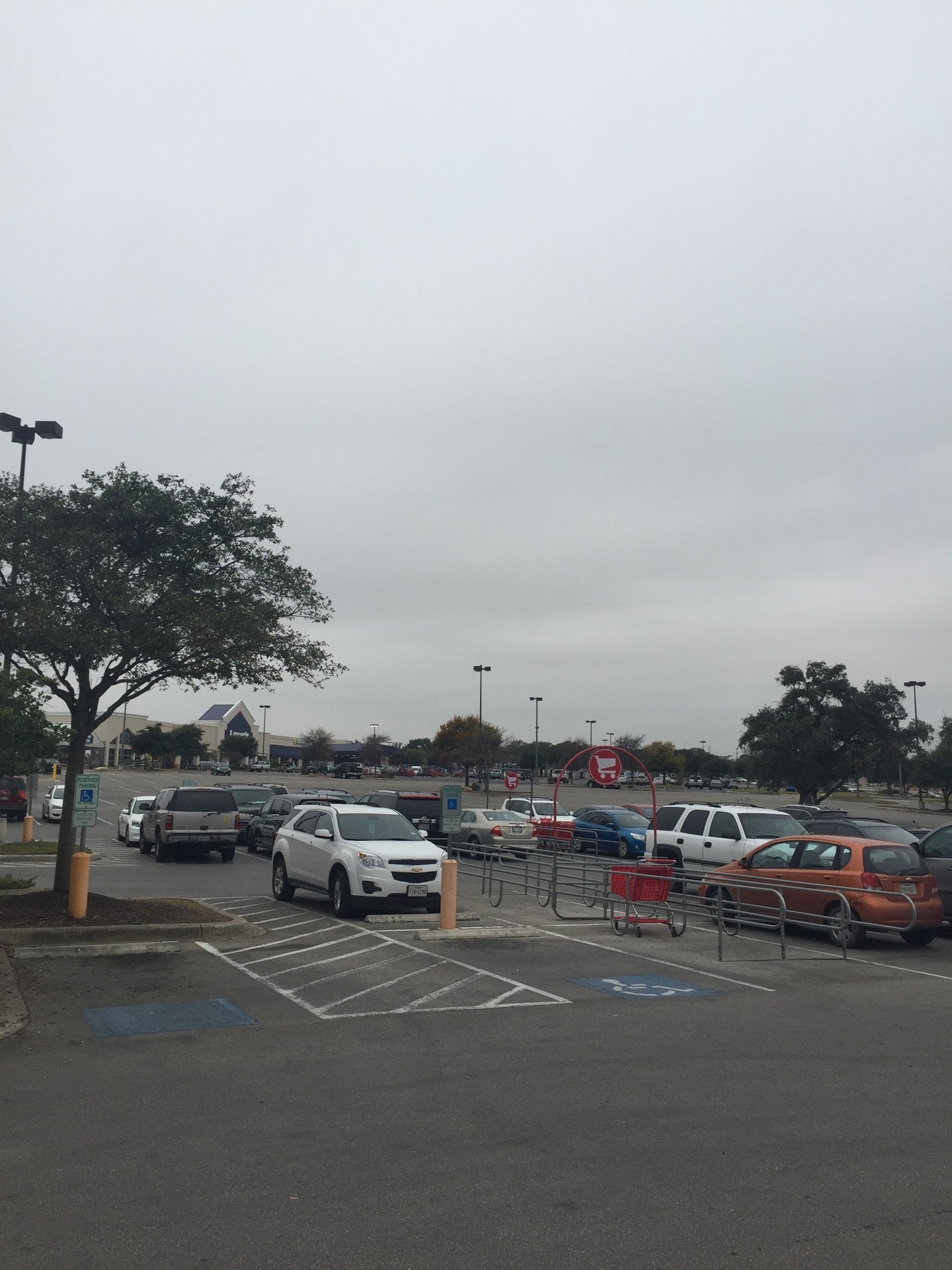 Bandera Pointe Shopping Center, 11711 Bandera Rd, San Antonio, TX 78250