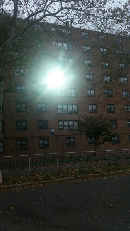 Bayview Houses, 9820 Seaview Ave, Brooklyn, NY MapQuest