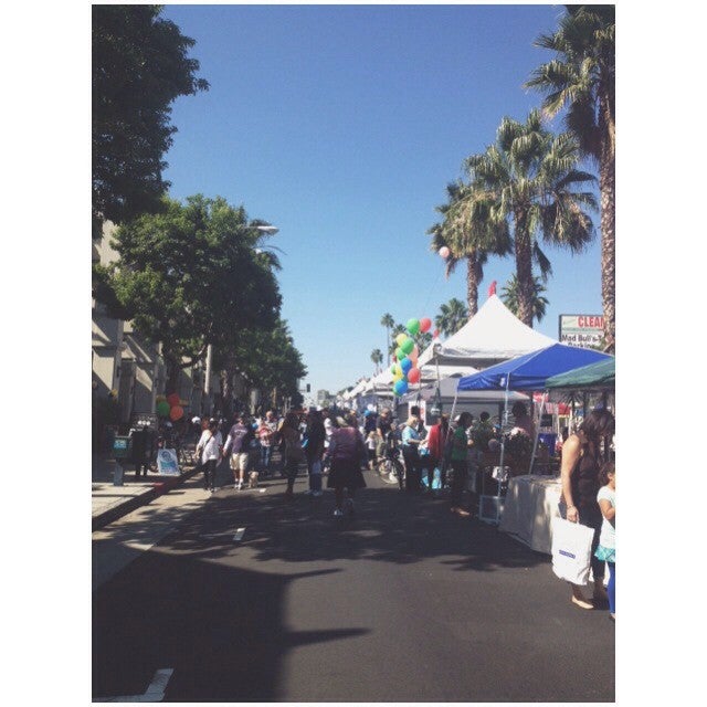 Sherman Oaks Street Fair, 14827 Ventura Blvd, Los Angeles, CA