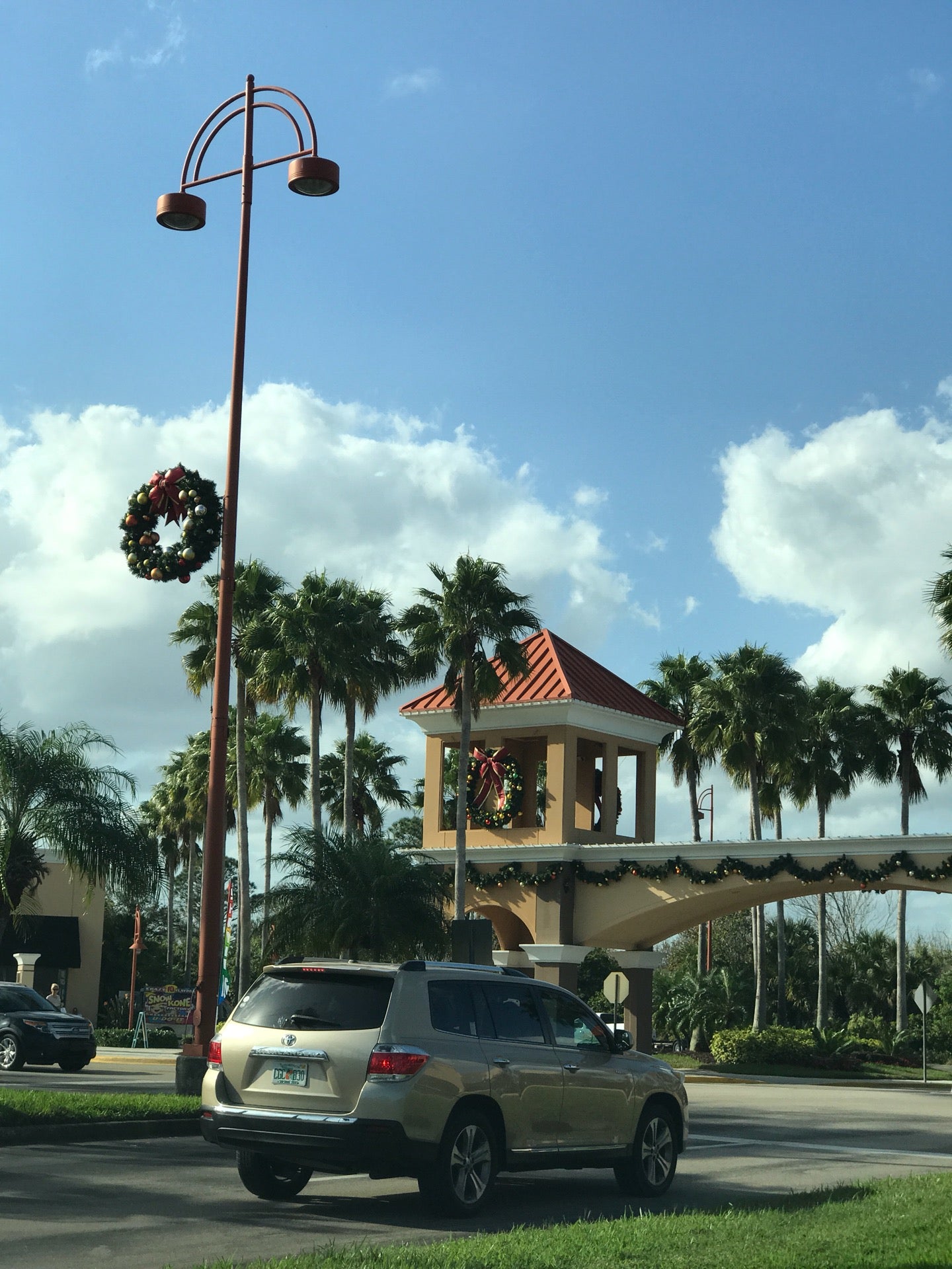 Vero Beach Outlets, 1824 94th Dr, Vero Beach, FL, Outlet Center MapQuest
