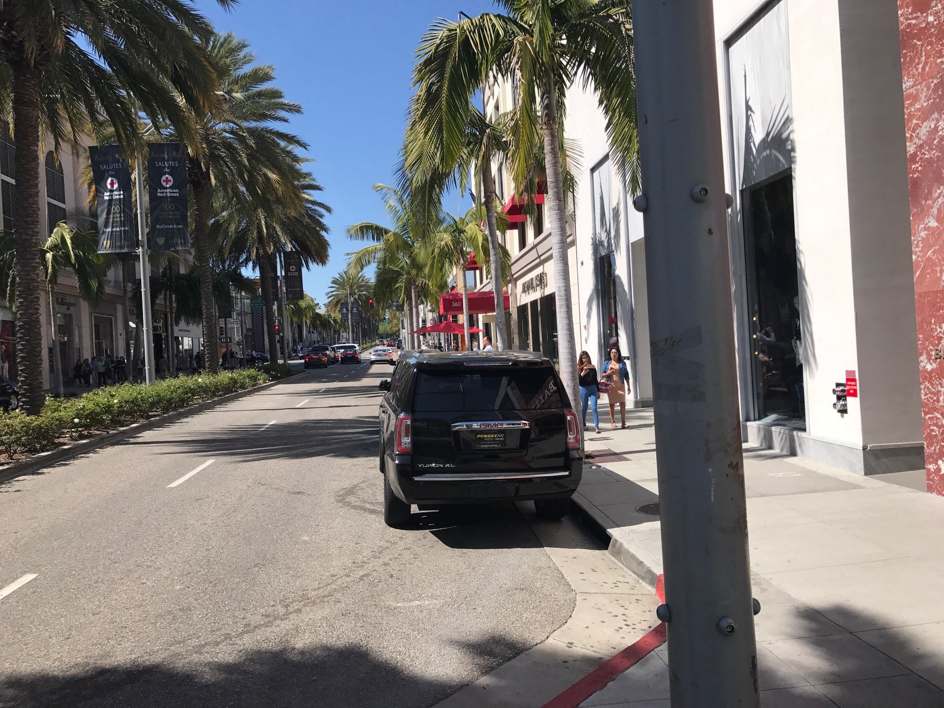 Tom Ford, 346 N Rodeo Dr, Beverly Hills, CA, Clothing Retail - MapQuest