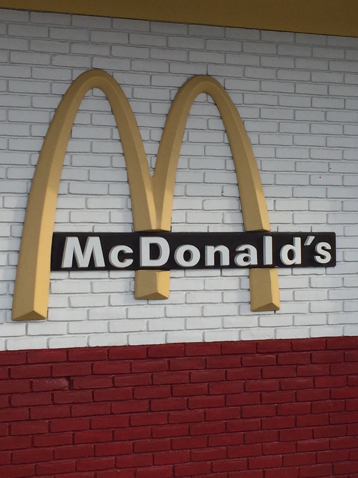 Breezewood, PA Map & Directions - MapQuest