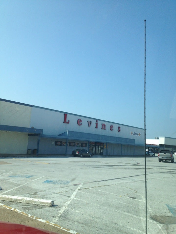 Levine's Department Stores, 2550 W Red Bird Ln, Dallas, Texas, Clothing