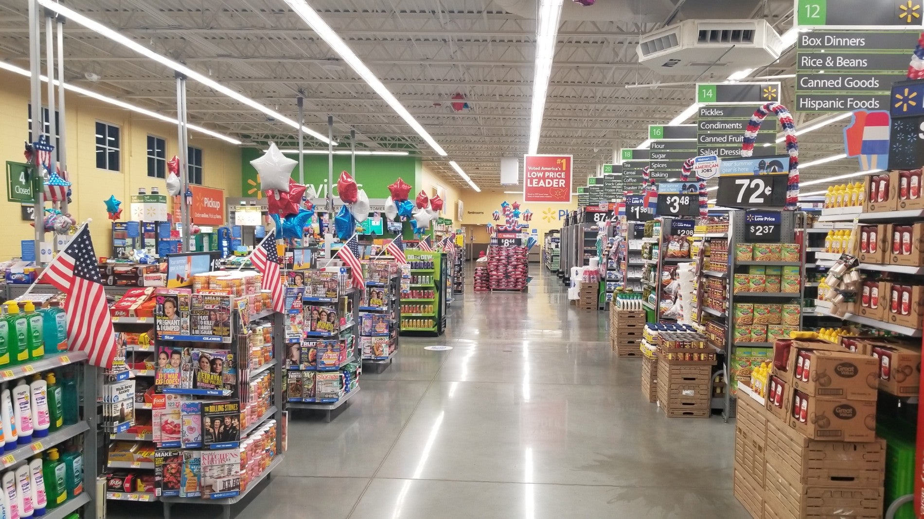 Walmart Neighborhood Market, 102 Gateway Crossing Blvd, Radcliff, KY