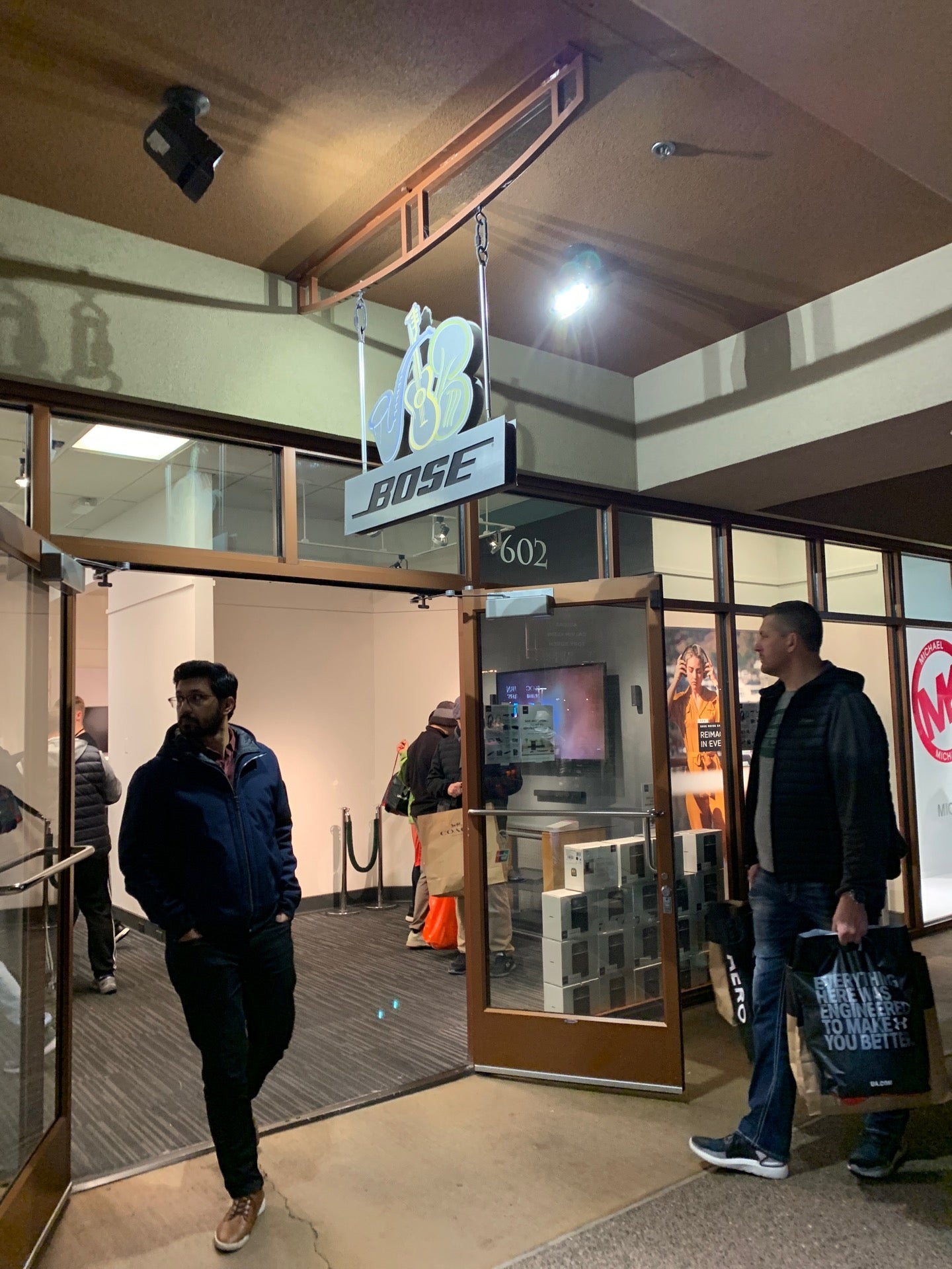 clarks outlet near me