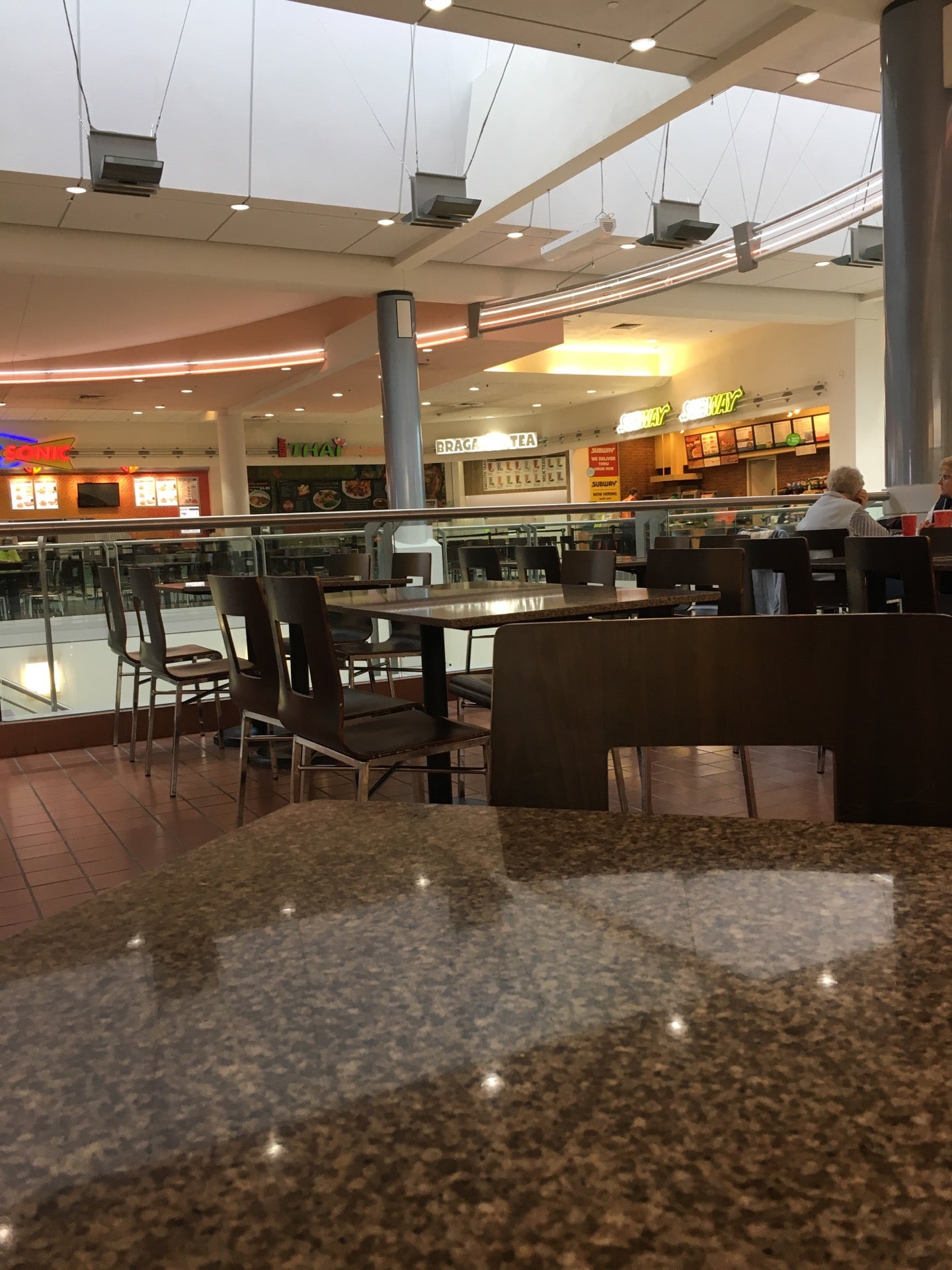 Summit Food Court, Washington Square Mall, Beaverton, OR, Eating places