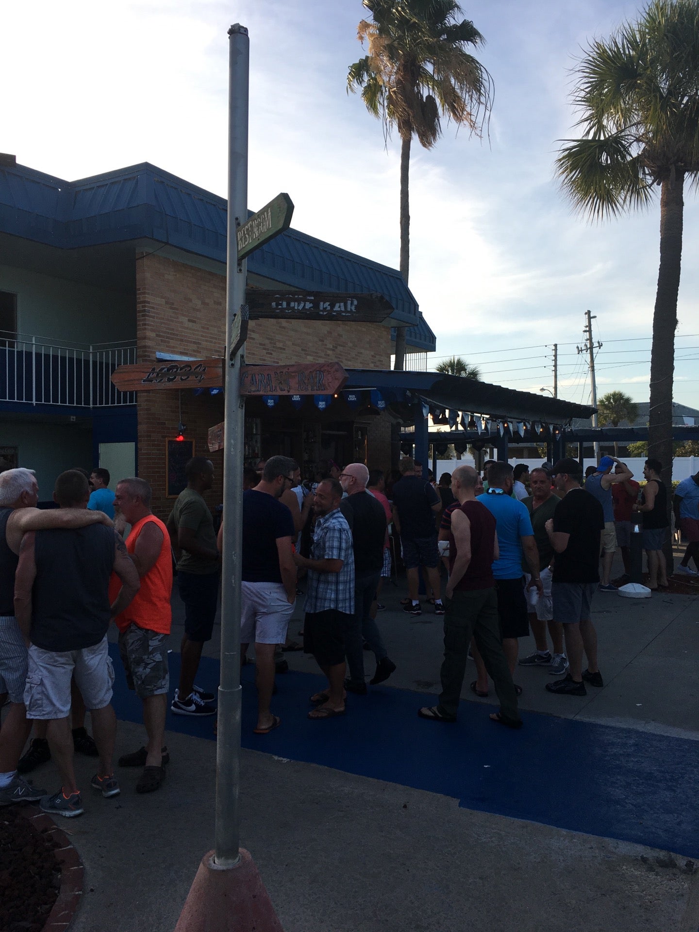 Tiki Bar At Flamingo, 46004784 37TH St S, St Petersburg, FL, Bars