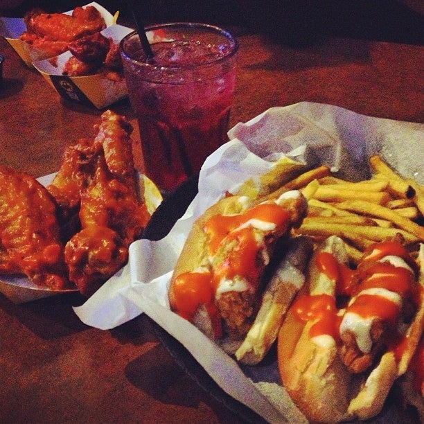 Buffalo Wild Wings, 240 S Brea Blvd, Brea, CA, Eating places MapQuest