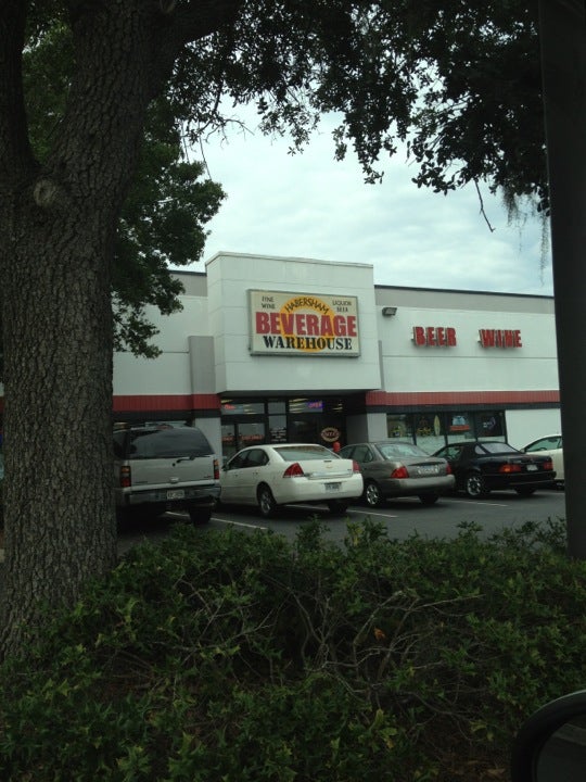 Habersham Beverage Warehouse, 7927 Abercorn St, Savannah, GA, Liquor