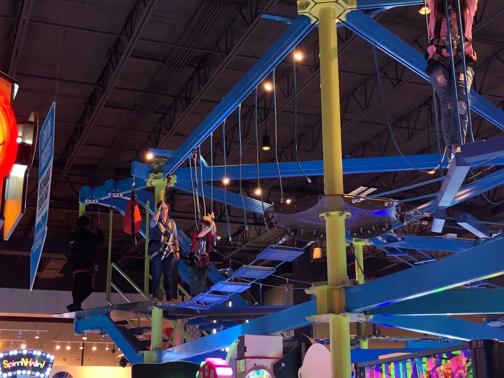 Main Event Suwanee, 471 Northolt Pkwy, Suwanee, GA, Eating places