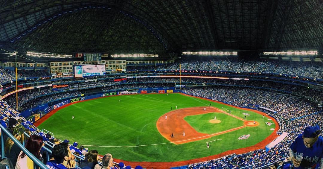 Rogers Centre Parking, 305 Bremner Blvd, Toronto, ON, Parking Garages -  MapQuest