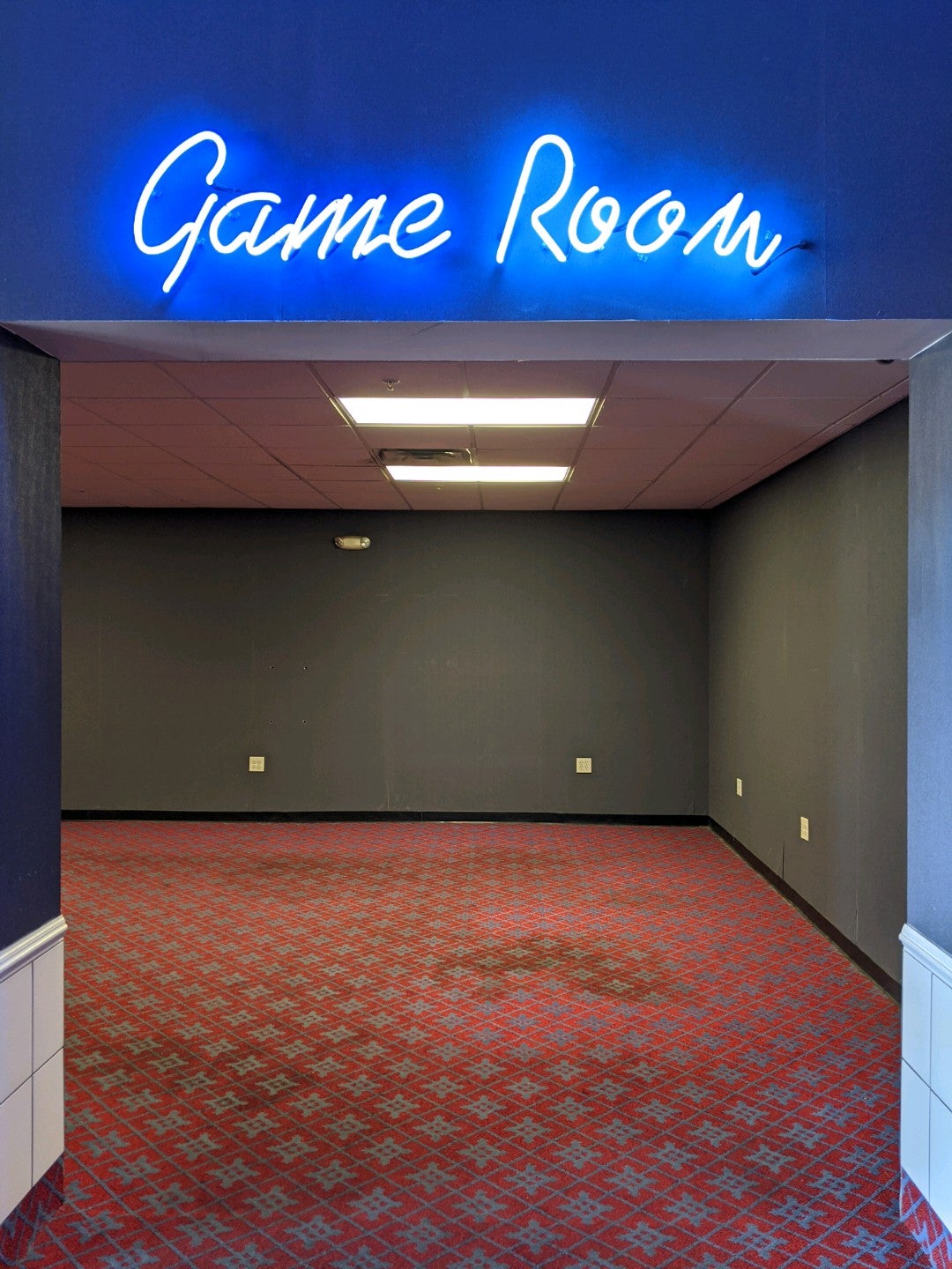 Galleria 12 Theatres, 2111 Tamiami Trl S, Venice, FL, Movie Theatres