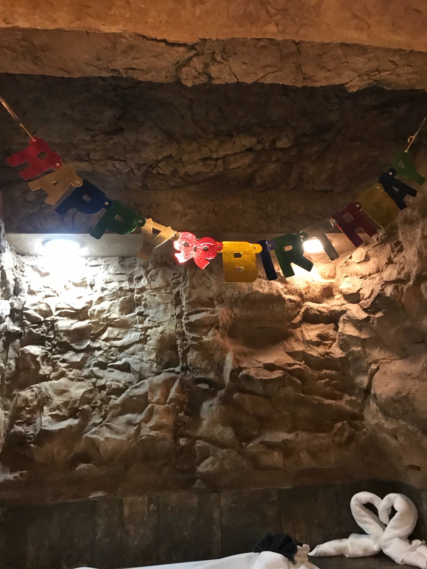 Eureka Springs Treehouses, 3018 E Van Buren, Eureka Springs, AR, Bed