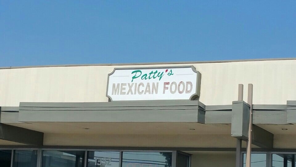 Patty's Mexican Food, 1332 Towne Ave, Claremont, California, Eating