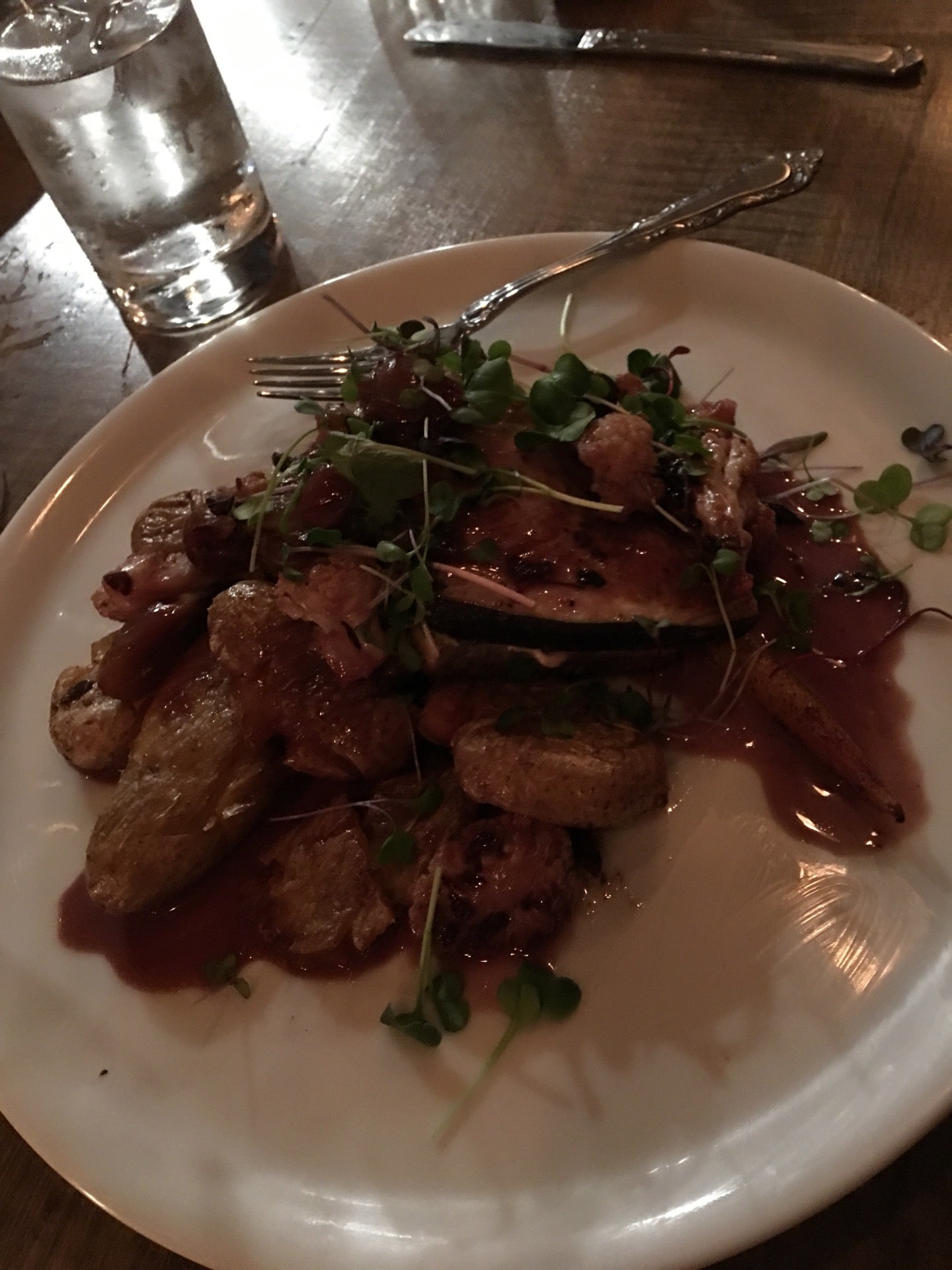 Hook & Hoof New American Kitchen & Cocktail, 4125 Erie Street