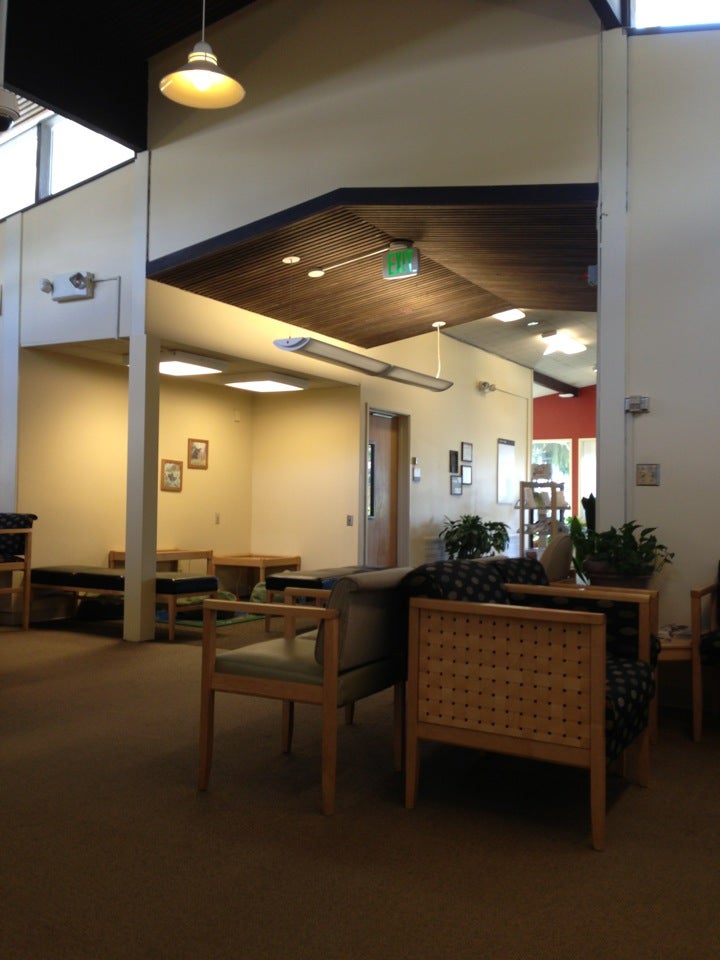 Kaiser Permanente Burien Medical Center, 140 SW 146th St, Burien, WA