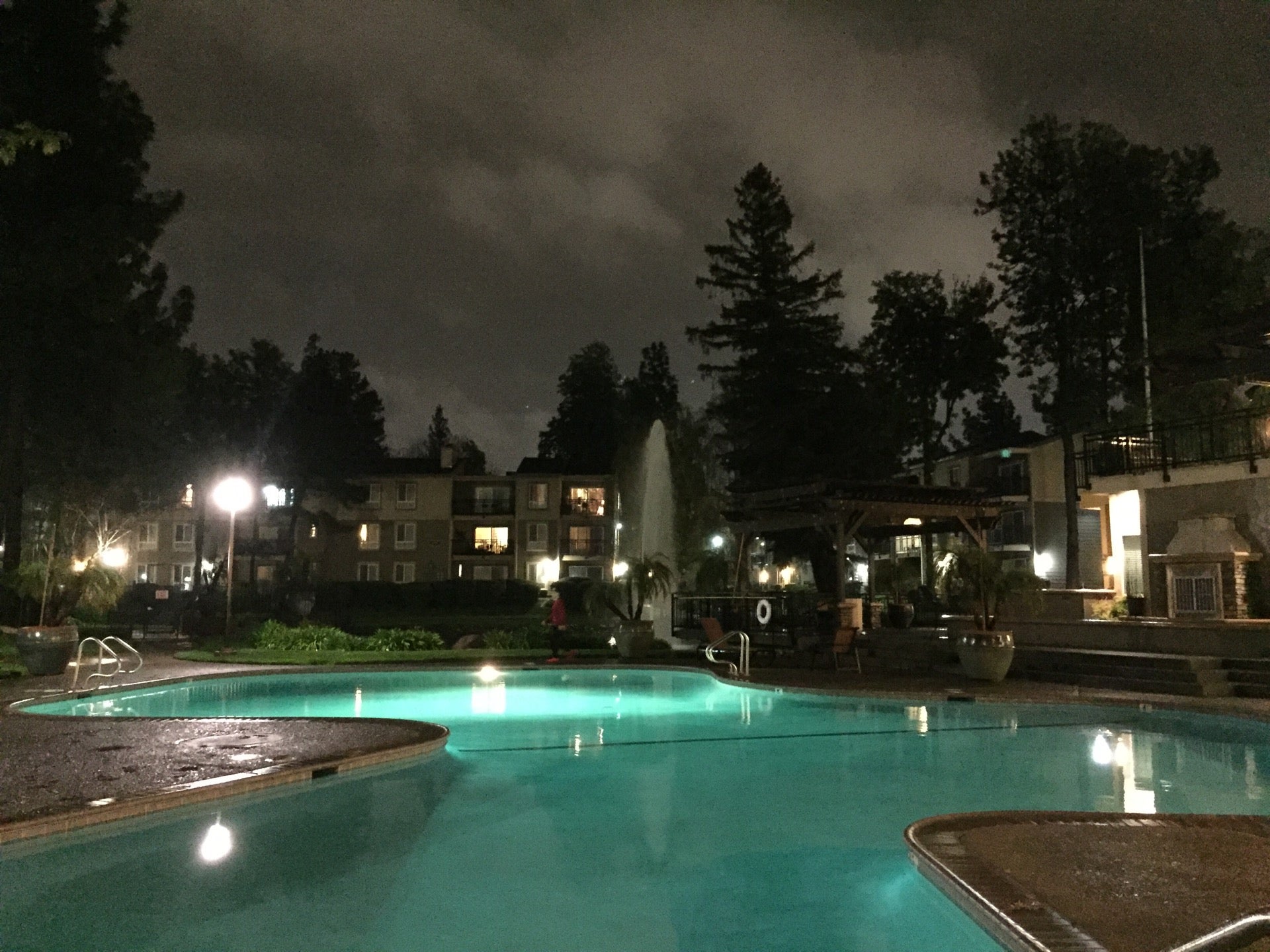 The Fountains at Point West Apartments, 1761 Heritage Ln, Sacramento