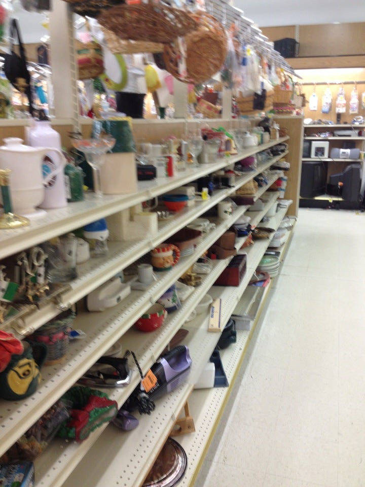 Valley Thrift Store, 1717 Woodman Dr, Kettering, OH MapQuest