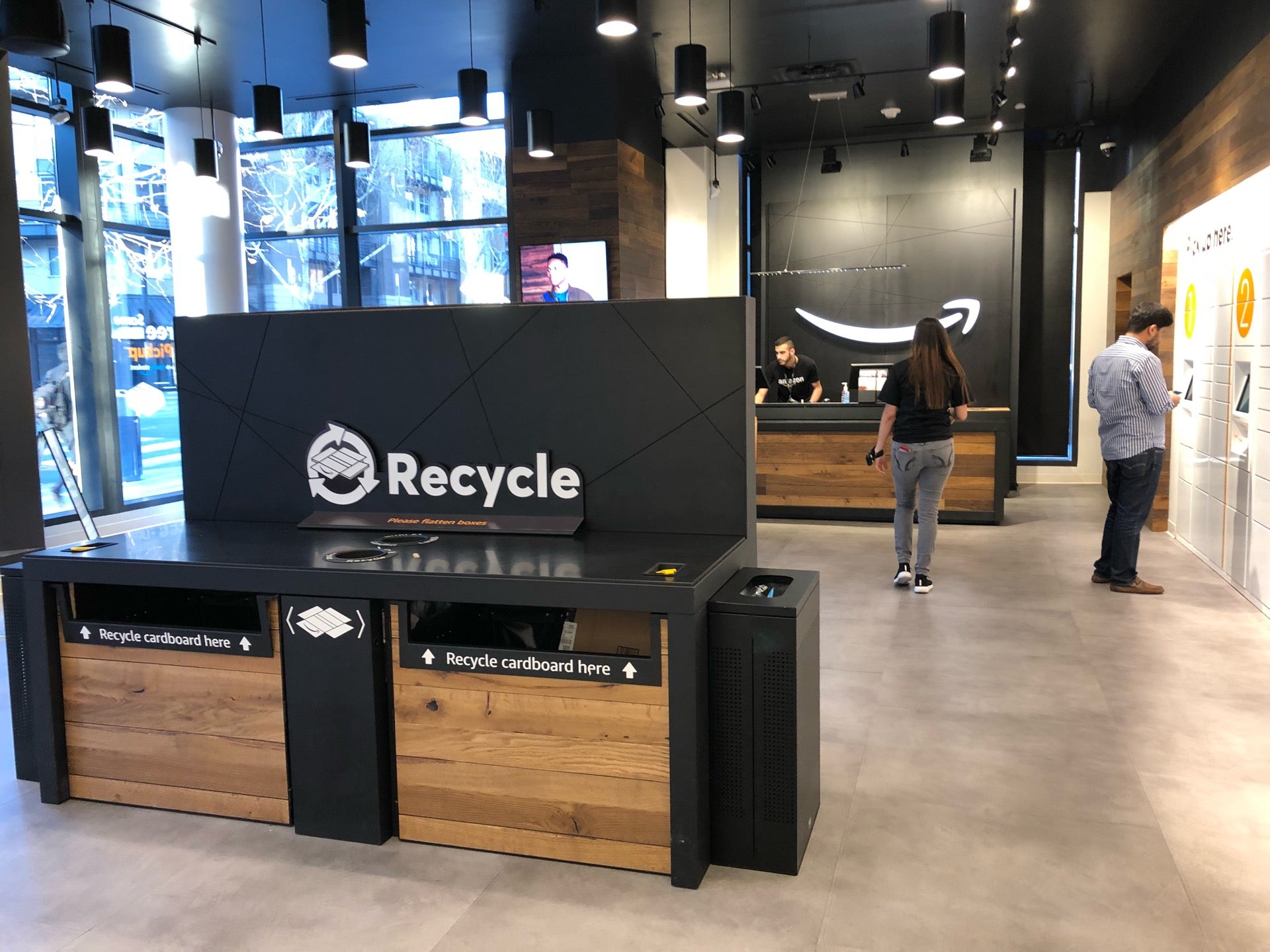 Amazon Hub Locker+, 96 E San Fernando St, San Jose, CA, Product