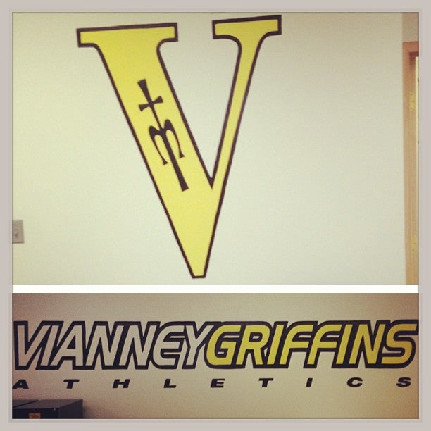 St John Vianney High School, 1311 S Kirkwood Rd, Kirkwood, MO, Schools