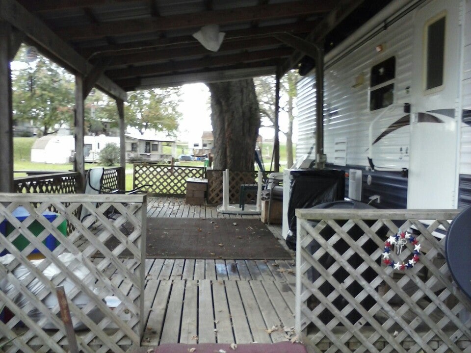 Kamp Modoc Family Campground & Play Lake, 9773 S 800 W, Modoc, IN