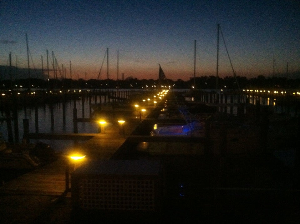 Mike's Crab House North, 1402 Colony Rd, Pasadena, MD, Seafood MapQuest